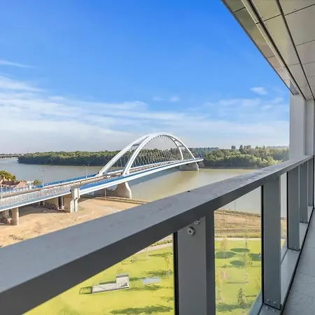 Eurovea Tower 3 River View 布拉迪斯拉发