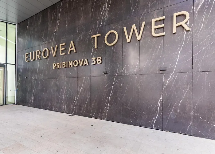 Eurovea Tower 3 River View ברטיסלאבה