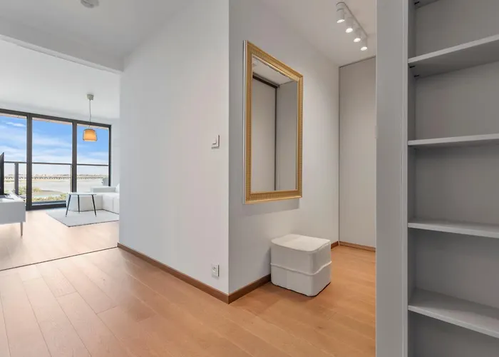 아파트 Eurovea Tower 3 River View