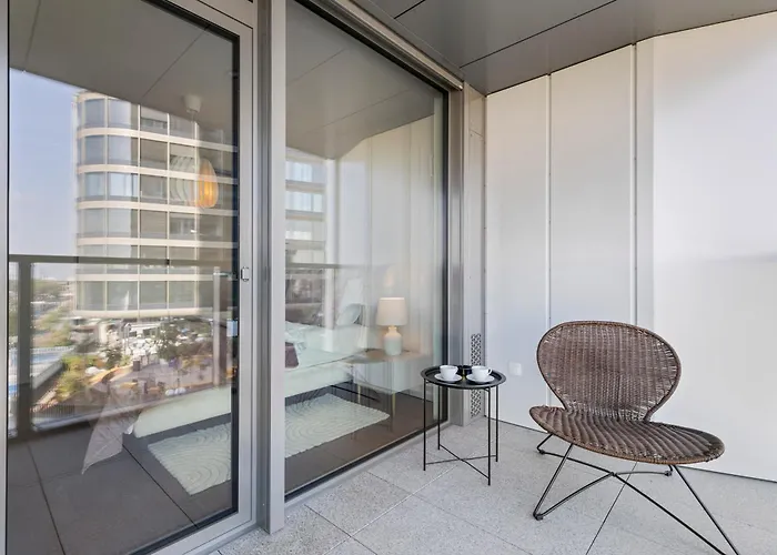 Eurovea Tower 3 River View דירה ברטיסלאבה